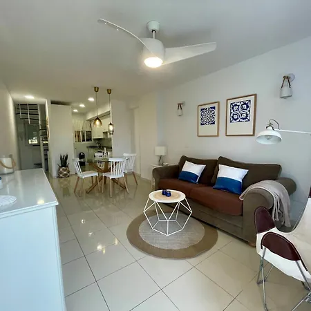 Precioso Cerca De Con Vistas Y Playa